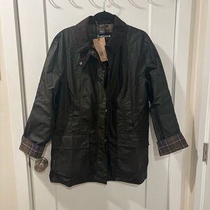 Barbour Beadnell Women’s Waxed Jacket NWT